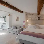 Design Loft In - Hosted By Sweetstay * Floransa