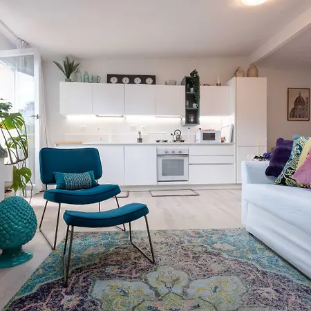 Design Loft In - Hosted By Sweetstay Florencie