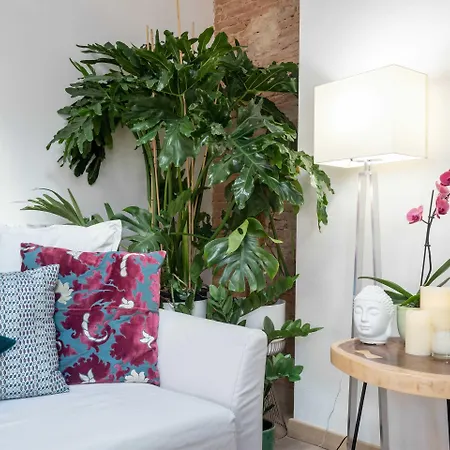 Design Loft In - Hosted By Sweetstay Florencie