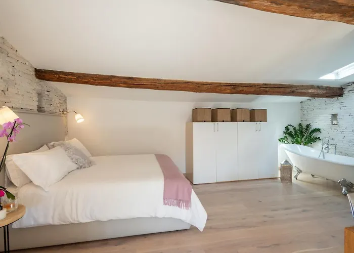 Design Loft In - Hosted By Sweetstay Apartament