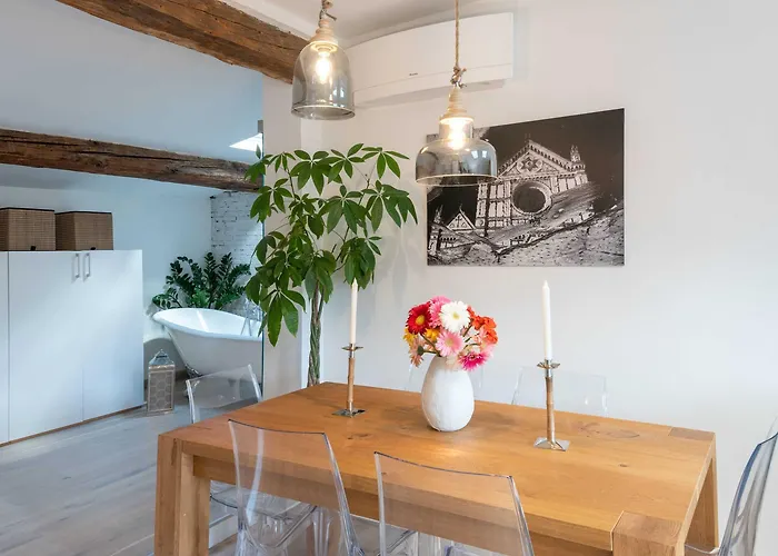 Design Loft In - Hosted By Sweetstay Apartament
