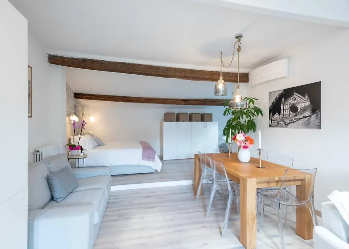 Design Loft In - Hosted By Sweetstay * Florencja