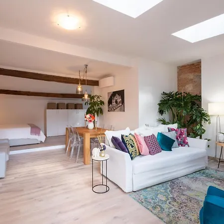 Design Loft In - Hosted By Sweetstay